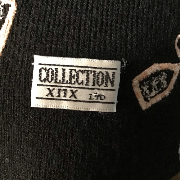 COLLECTION XIIX LTD. WINTER SCARF 🧣 - Picture 7 of 7